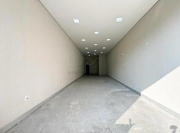 Comercial · 130m² · 4 Vagas · Salão Comercial de 130m² no Parque João Ramalho em Santo André - SP