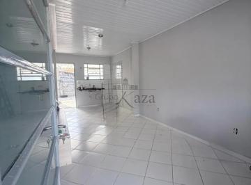 Casa · 138m² · 2 Quartos · 2 Vagas · Casa Térrea - Conjunto Residencial Vila Leila - 2 Dormitórios - 43m².