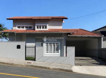 Casa · 143m² · 3 Quartos · 2 Vagas · Sobrado com 3 suítes, localizado no bairro Bom Retiro, à venda por R$1.390.000,00.