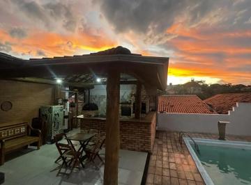 Casa · 500m² · 5 Quartos · 6 Vagas · Oportunidade - Casa - Jardim das Indústrias - 5 Dormitórios - 263m².