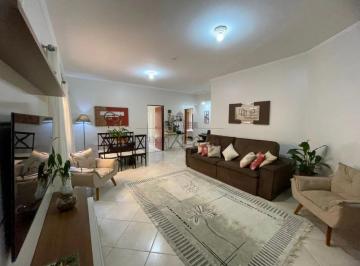 Casa · 250m² · 3 Quartos · 2 Vagas · Casa Térrea - Jacareí - Jardim Siesta - 3 Dormitórios - 154,33m².