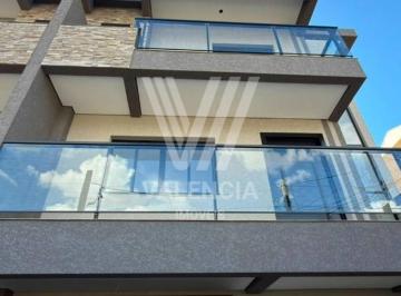 1ede3b87b085fde3e804c483baae88e1dab4ad65 · Sobrado novo | 3 dormitórios | Suíte + 2 demi-suítes | 3 vagas | 169 m² privativos | Hauer – Curitib
