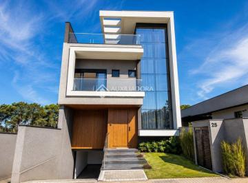 Casa · 280m² · 3 Quartos · 4 Vagas · Triplex de alto padrão em condomínio exclusivo no Aristocrata