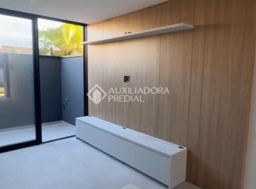 Casa · 81m² · 2 Quartos · Viva a poucos minutos do mar: Casa de Alto Padrão em Condomínio Fechado na Cachoeira do Bom Jesus