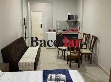 Apartamento · 29m² · Kitnet/Conjugado : / Residencial / Centro