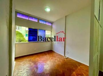 Apartamento · 25m² · 1 Quarto · Apartamento : Padrão / Residencial / Copacabana