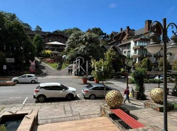 Casa · 58m² · 1 Vaga · SALA COMERCIAL NA AV. BORGES DE MEDEIROS GRAMADO
