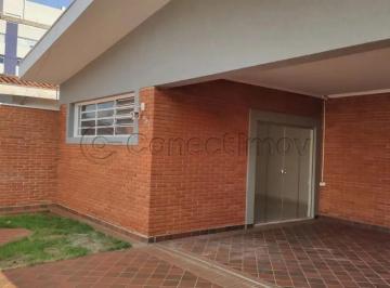 Casa · 168m² · 5 Quartos · 4 Vagas · Casa para venda em Jardim Macedo de 168.00m² com 5 Quartos e 4 Garagens
