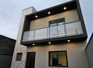 Casa · 96m² · 3 Quartos · 2 Vagas · Sobrado com 3 quartos, Vila Cintra, Mogi das Cruzes - R$ 780 mil, Cod: 4756