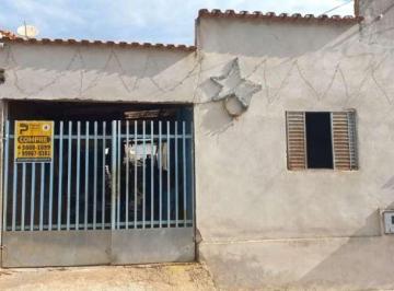 Imagem 1 · Casa para venda em Centro, Nepomuceno