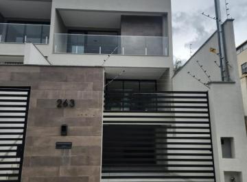 Imagem 1 · Casa para venda em Cabral, Contagem