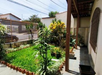 Imagem 1 · Casa para aluguel em Vila Cloris, Belo Horizonte