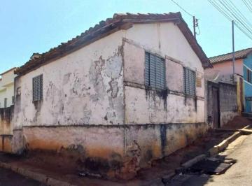 Imagem 1 · Casa para venda em Centro, Nepomuceno