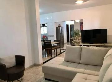 Imagem 1 · Casa para aluguel em Buritis, Belo Horizonte