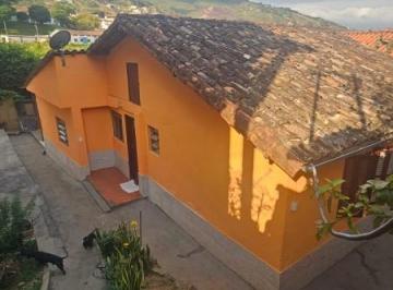 Imagem 1 · Casa para venda em Cabeças, Ouro Preto