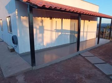 Imagem 1 · Casa para aluguel em Acuruí, Itabirito