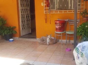Imagem 1 · Casa para venda em Califórnia, Belo Horizonte