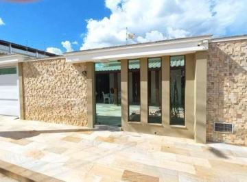 Imagem 1 · Casa para venda em Centro, Nepomuceno