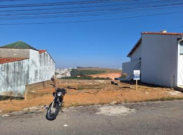 Imagem 1 · Terreno para venda em Vila Adelaide, Varginha