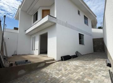 Imagem 1 · Casa para venda em Centro, Sarzedo