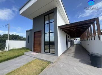 78005f2bda2e3f79a3b34fd37d389a5b7fb54b20 · Casa térrea, condomínio fechado, vista mar!