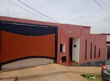 Imagem 1 · Casa para venda em Centro, Nepomuceno