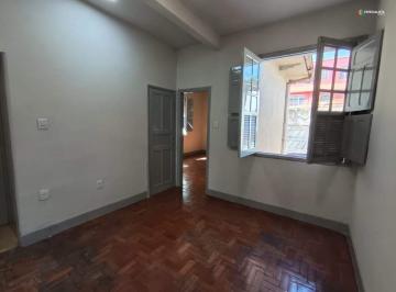 Imagem 1 · Casa para aluguel em Sagrada Família, Belo Horizonte