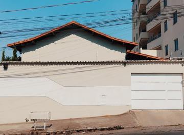 Imagem 1 · Casa para venda em Arvoredo, Contagem
