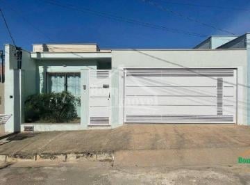 Imagem 1 · Casa para venda em Centro, Campo Belo