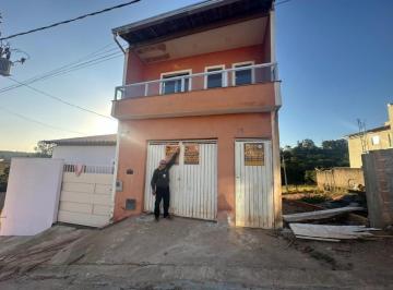 Imagem 1 · Casa para venda em Centro, Nepomuceno