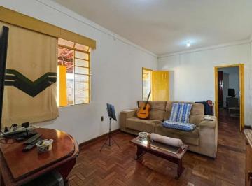 Imagem 1 · Casa para venda em Sagrada Família, Belo Horizonte