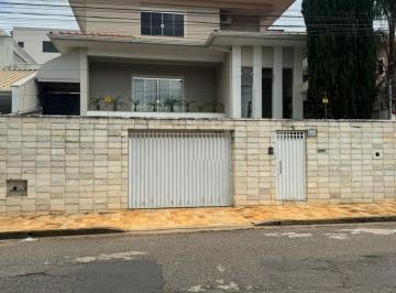 Imagem 1 · Casa para venda em Rezende, Varginha