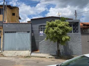 Imagem 1 · Casa para venda em Pinheiros, Varginha
