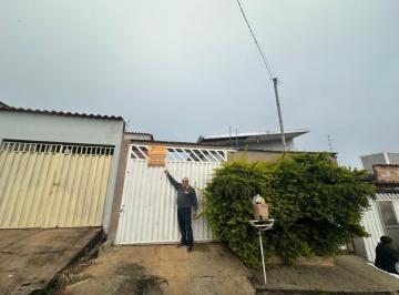Imagem 1 · Casa para venda em Centro, Nepomuceno