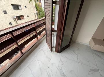Apartamento · 132m² · 3 Quartos · 1 Vaga · Apartamento para locação anual na praia da Enseada
