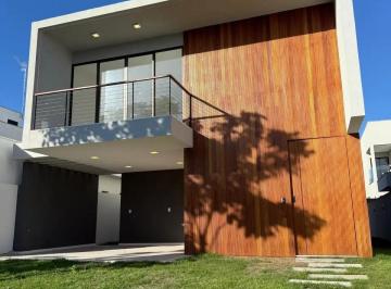Casa à venda no TERRAS ALPHAVILLE CAMAÇARI V19, JARDIM LIMOEIRO, Camaçari, BA · Casa à venda no TERRAS ALPHAVILLE CAMAÇARI V19, JARDIM LIMOEIRO, Camaçari, BA