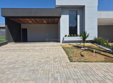 Casa · 250m² · 3 Quartos · Casa Condomínio em Araraquara