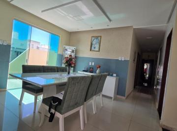 Casa · 3 Quartos · 2 Vagas · Casa à venda - em Aracaju