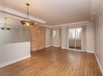 Apartamento · 79m² · 2 Quartos · 2 Vagas · Apartamento de 2 quartos em Moema, São Paulo-SP, com suíte, 2 banheiros, 2 vagas de garagem e 79m² d