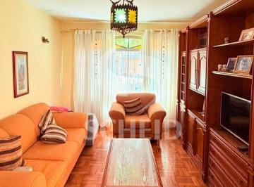 Casa · 153m² · 3 Quartos · 2 Vagas · Sobrado com 3 Dormitórios e 2 Vagas no Jardim Prudência