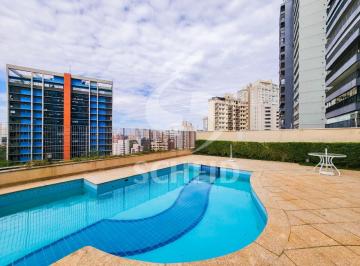 Apartamento · 250m² · 6 Quartos · 4 Vagas · Apartamento para venda em Vila Andrade com 6 quartos, sendo 4 suítes, 250m²