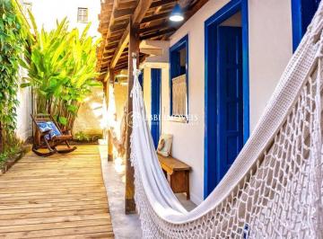 2be0182ed445bd94369aeb3fbb926173fc47d8df · Casa com 4 dormitórios à venda, 182 m² por R$ 2.500.000,00 - Trancoso - Porto Seguro/BA