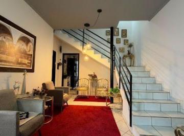 Casa · 120m² · 3 Quartos · 1 Vaga · Sobrado com 3 dormitórios à venda, 120 m² por R$ 550.000,00 - Vila Marumby - Maringá/PR
