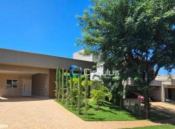 84f7e387f5f11e33ec1ddf39a4b7e603bcf34e44 · Condomío Buganvile - Lote de Ilha - 520 m² - Plano - Venda