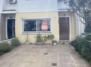 ded3c306a6f84f88711255559e09e8f724ab3165 · Casa com 3 dormitórios para alugar, 85 m² por R$ 2.596,00/mês - Aberta dos Morros - Porto Alegre/RS