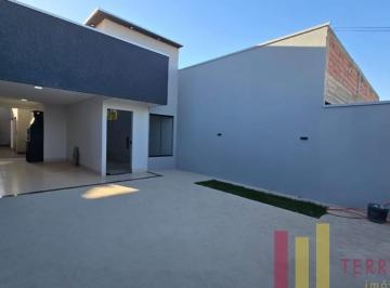 FACHADA · Casa - Uruaçu