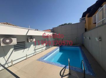 Casa de 4 quartos, São Paulo · Casa em condomínio com 4 quartos sendo 2 suites, piscina, 3 vagas , 5 banheiros, quintal, FL55