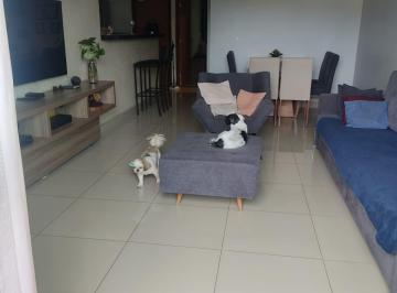 Apartamento de 2 quartos, Sobradinho · OPORTUNIDADE NA DF-420! Lindo 2 Quartos, Todo no Porcelanato e Armários Planejad