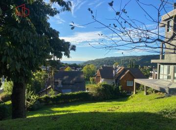 e092592d4b49bf43ea7431fa4185410a3ce32828 · Terreno à Venda em Gramado!