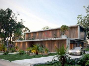 6925b31df4261933261225f57cfa0a288b56439a · Casa com 5 dormitórios à venda em Gramado